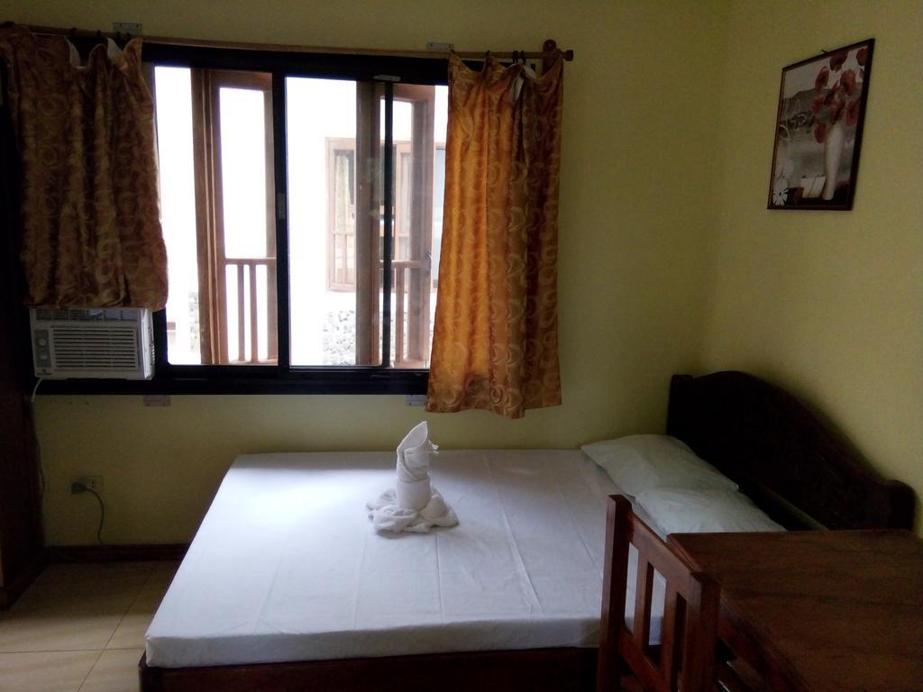 Hotel Happy Time Palawan à Puerto Princesa Extérieur photo