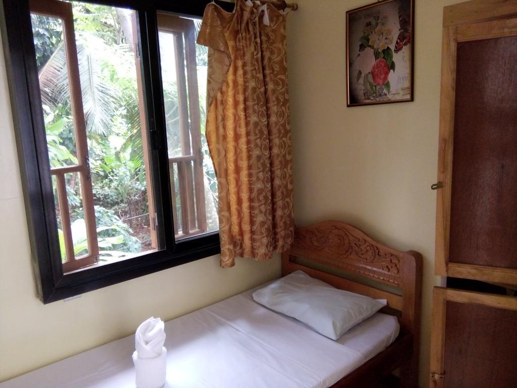 Hotel Happy Time Palawan à Puerto Princesa Extérieur photo
